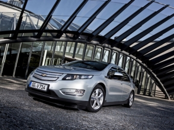 GM вряд ли сможет продать 10 тысяч Chevrolet Volt