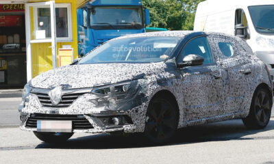 Появились свежие шпионские фото следующего Renault Megane
