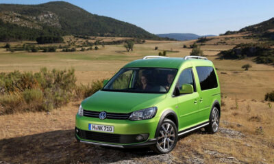 Представлен «внедорожный» Volkswagen Cross Caddy