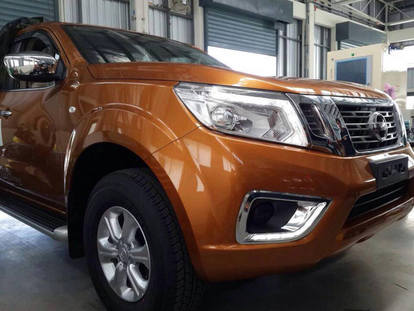 В сеть попали первые снимки нового Nissan Navara