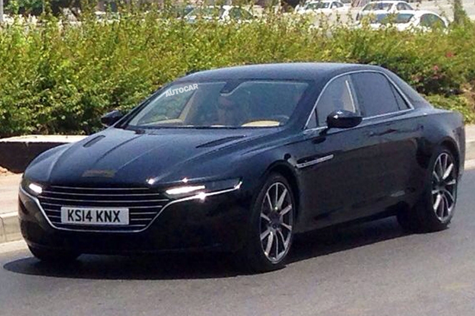 Aston Martin проводит испытания флагманской модели