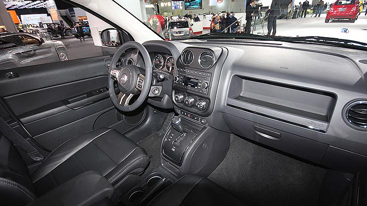 новинки детройта 2011 Новый Jeep Compass в Беларуси