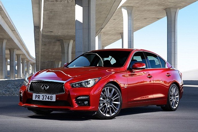 Infiniti Q50: небывалый заряд бодрости