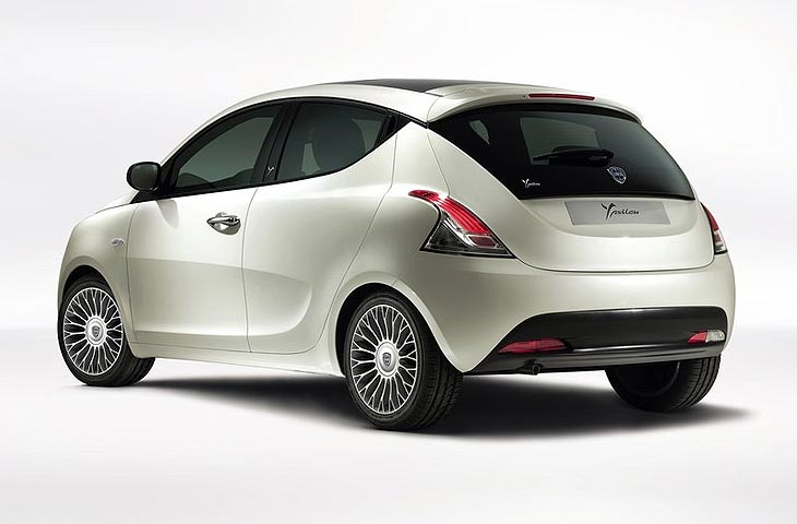 Lancia Ypsilon