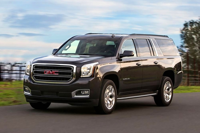 GMC Yukon получил «умные» фары