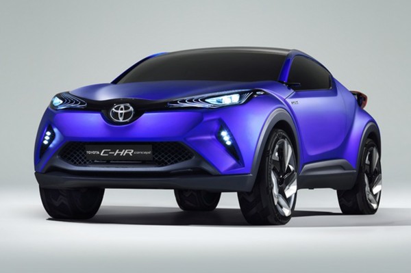 Toyota обнародовала фото компактного кроссовера CH-R