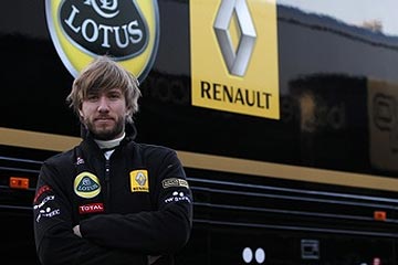 Команда Renault подтвердила контракт с Ником Хайдфельдом