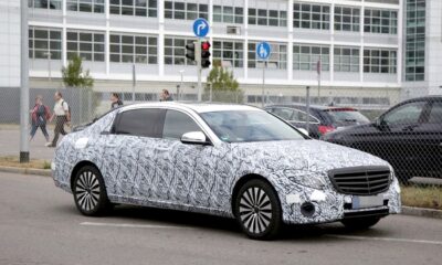 В объективах – Mercedes-Maybach E-класса!