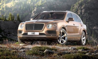 Bentley показала свой первый SUV