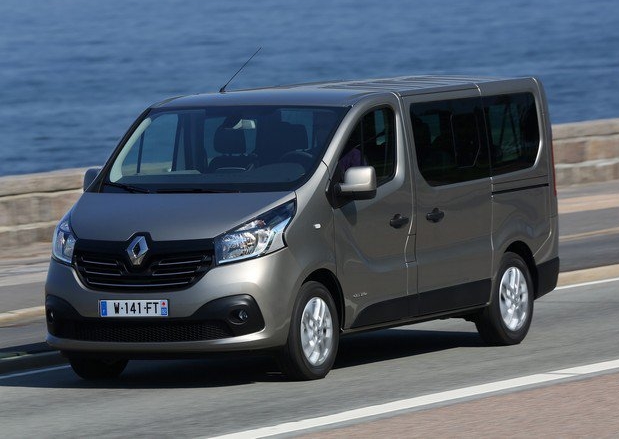 В Беларуси начались продажи нового микроавтобуса Renault Trafic