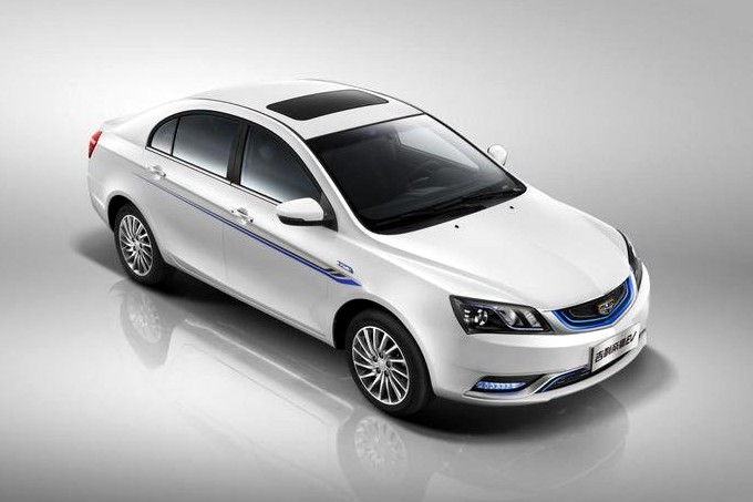 В Китае стартовали продажи первого электромобиля Geely