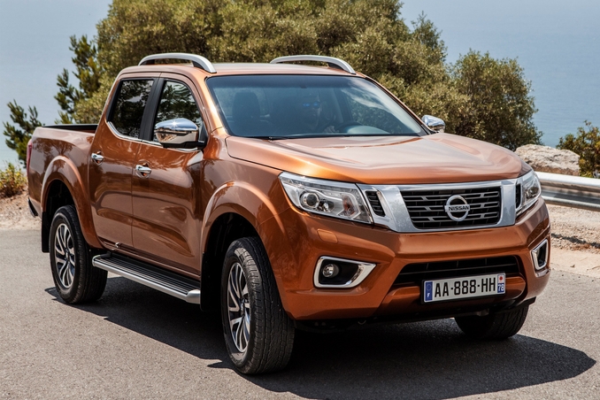 Nissan представил европейскую версию пикапа NP300 Navara