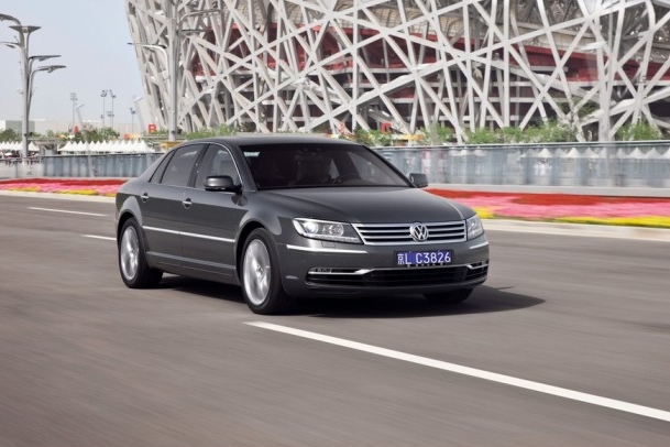 VW Phaeton нового поколения выйдет не ранее 2018 года