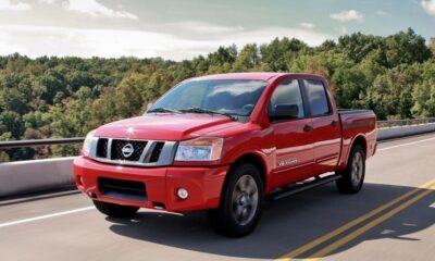 Renault выпустит свой пикап на базе Nissan Navara