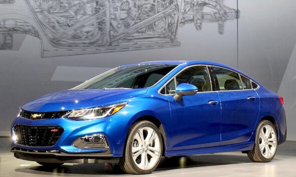 Из Chevrolet Cruze сделают Cadillac