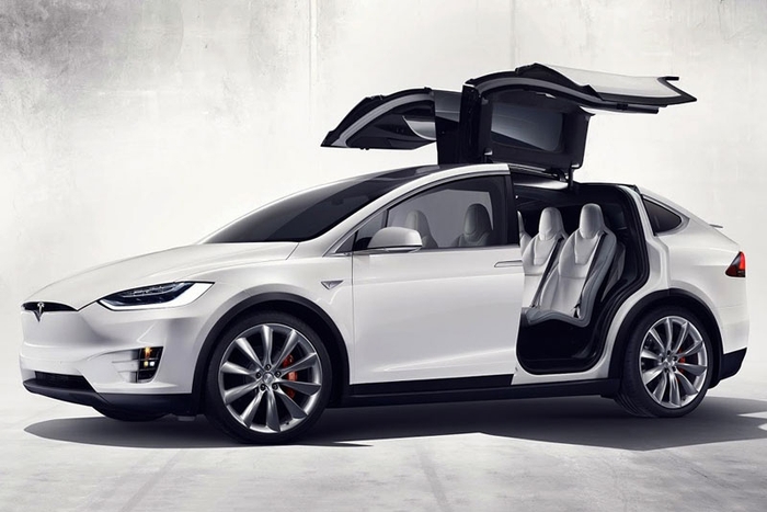 Tesla Model X: $132 тыс. удовольствия