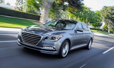 Hyundai выпустил Genesis 2016 года