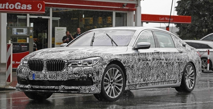 BMW Alpina B7 впервые показалась на тестах