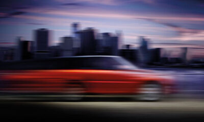 Компания Jaguar Land Rover готовит две мировые премьеры для автосалона в Нью-Йорке