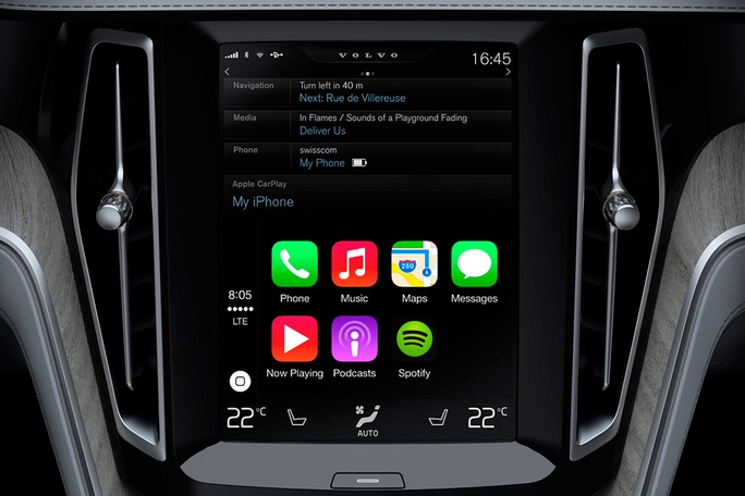 Toyota не будет использовать интерфейсы Android Auto и Apple CarPlay