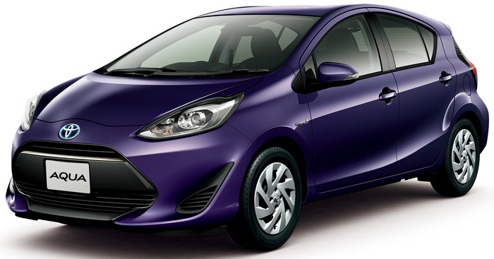 Prius C стал кроссовером