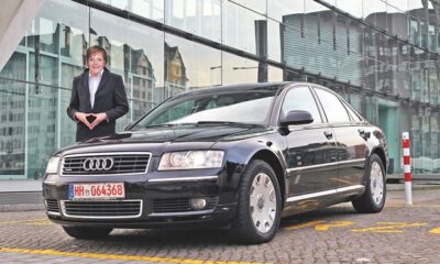 Мамочкин служебный автомобиль