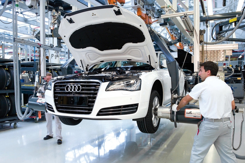 Автопроизводство и продажи в России сокращаются