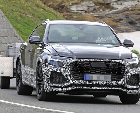 Появились снимки «заряженого» кросс-купе Audi