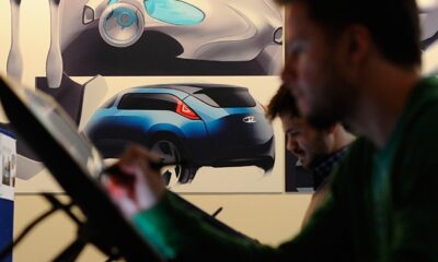 Как девальвация подкосила АвтоВАЗ