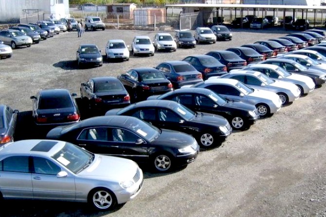 Российский рынок легковых автомобилей с пробегом в июне вырос на 12%