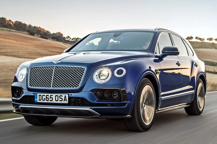 Подзаряжаемый от электрической сети Bentayga появится в 2018 году