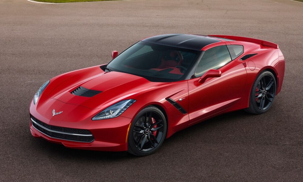 Обновленный Chevrolet Corvette прибыл в Россию