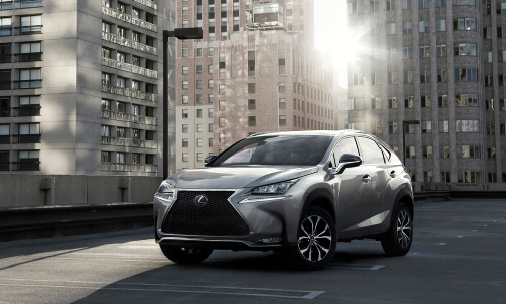 Компактный кроссовер Lexus NX
