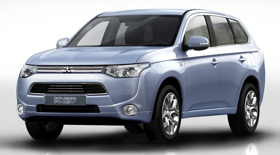 Электрический Mitsubishi Outlander