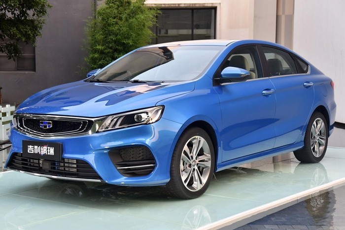 Компактный «родственник» седана Geely Emgrand GT