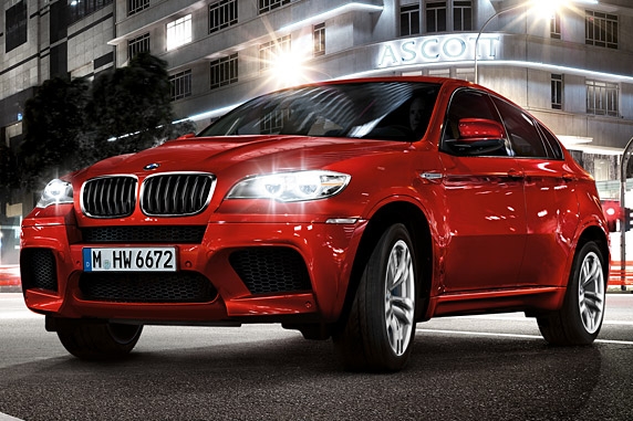 BMW по-прежнему лидирует среди производителей машин класса «люкс»