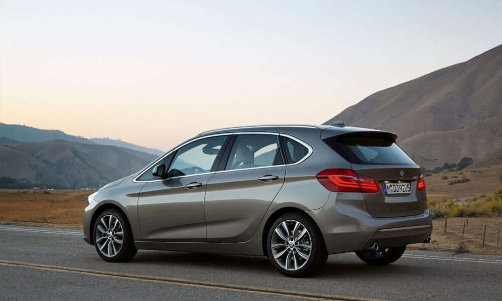 BMW отзывает 1