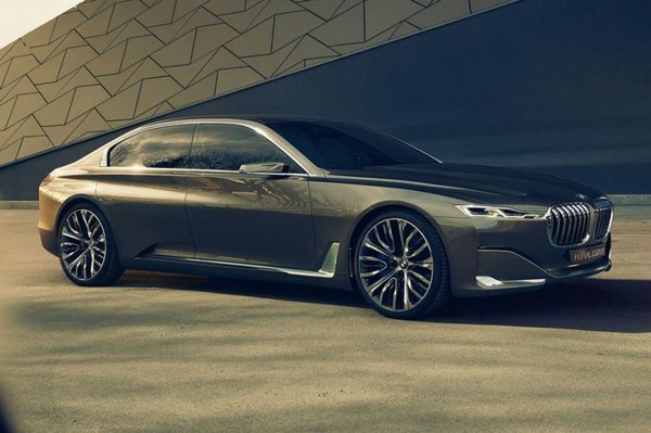 Конкуренцию Mercedes-Maybach S600 может составить баварская «девятка»