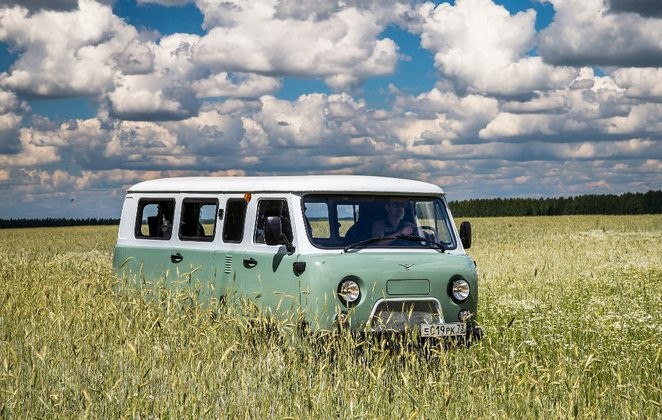 «Буханка» получила двухцветный кузов