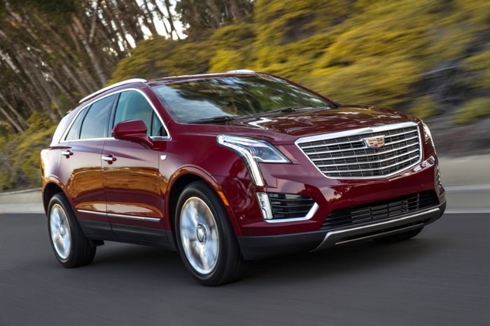 Линейку кроссоверов Cadillac расширят за счет компактных моделей