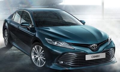 Началось оформление заказов на модернизированный седан Toyota Camry