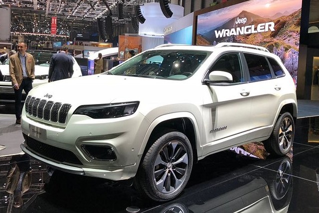 Новый Jeep Cherokee уже собирают в американском штате Иллинойс