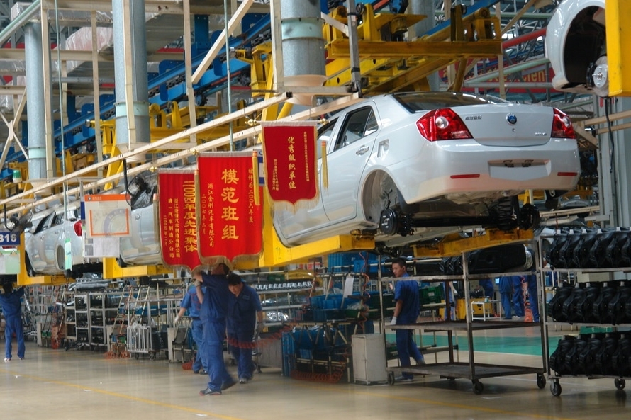 Китай может лишиться мелких автопроизводителей