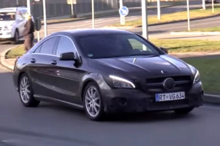 Mercedes обкатывает обновленные CLA и CLA Shooting Brake