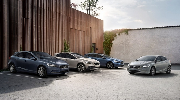 Обновлённый Volvo V40 получил «молот Тора»