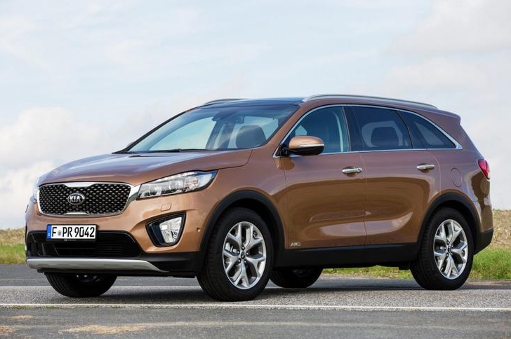 Новый KIA Sorento в России: за комфорт придется сильно доплачивать