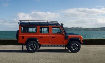 Появились снимки «растянутой» версии внедорожника Land Rover Defender