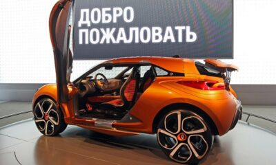RENAULT НА МОСКОВСКОМ МЕЖДУНАРОДНОМ АВТОСАЛОНЕ 2012