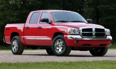 Chrysler отзывает 67 000 пикапов