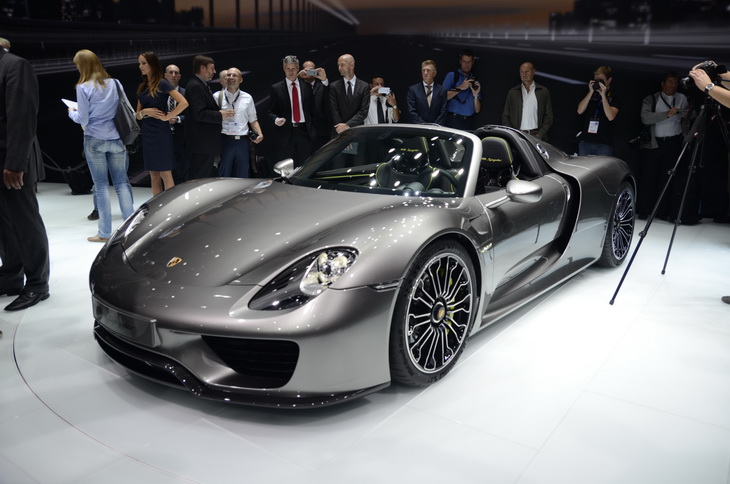 Премьеры Франкфурта: Porsche 918 Spyder